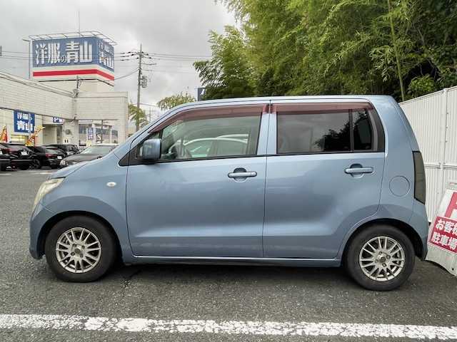 スズキ ワゴンＲ FX 茨城県 2010(平22)年 7.4万km ブリーズブルーメタリック 盗難防止装置/CDチェンジャー/フロアマット純正/ベンチシート/FM/AM/パワーウィンドウ/パワーステアリング/スペアキー×１