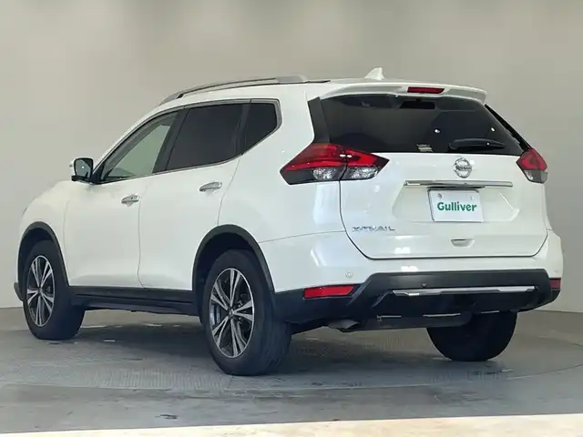 日産 エクストレイル 20Xi 栃木県 2018(平30)年 7.8万km ブリリアントホワイトパール 純正メモリナビ/（CD/DVD/フルセグTV/Bluetooth/SD/AUX/USB）/全方位カメラ/プロパイロット/コーナーセンサー/ビルトインETC/前方ドライブレコーダー/前席シートヒーター/ルーフレール/禁煙車/オートライト/LEDヘッドライト/横滑り防止装置/フォグランプ/スマートキー/プッシュスタート/アイドリングストップ/ステアリングスイッチ/革巻きステアリング/ウィンカーミラー/純正18インチアルミホイール/純正フロアマット