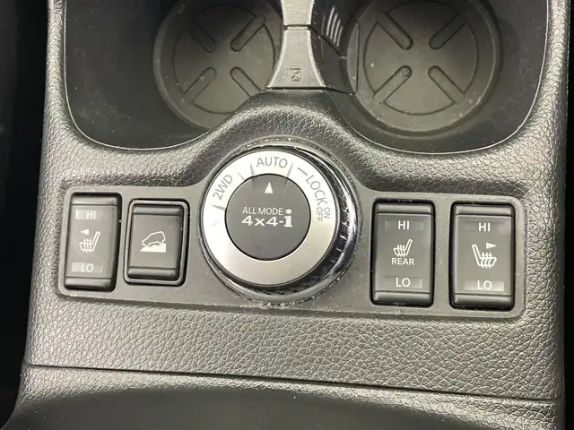 日産 エクストレイル 20Xi 栃木県 2018(平30)年 7.8万km ブリリアントホワイトパール 純正メモリナビ/（CD/DVD/フルセグTV/Bluetooth/SD/AUX/USB）/全方位カメラ/プロパイロット/コーナーセンサー/ビルトインETC/前方ドライブレコーダー/前席シートヒーター/ルーフレール/禁煙車/オートライト/LEDヘッドライト/横滑り防止装置/フォグランプ/スマートキー/プッシュスタート/アイドリングストップ/ステアリングスイッチ/革巻きステアリング/ウィンカーミラー/純正18インチアルミホイール/純正フロアマット