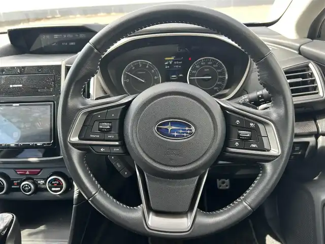 スバル インプレッサ スポーツ 1．6i－LアイサイトSスタイル 岡山県 2019(令1)年 2.7万km クォーツブルーP 登録時走行距離27034km/社外ナビ/フルセグTV(AM.FM.CD.DVD.TV.BT)/バックカメラ/ETC/ドライブレコーダー/クリアランスソナー/衝突軽減ブレーキ/横滑り防止装置/クルーズコントロール(追従走行あり)/車線逸脱警報（レーンキープアシスト）/オートライト/アイドリングストップ/16インチ純正AW/純正フロアマット/プッシュスタート/スマートキー/スペアキー