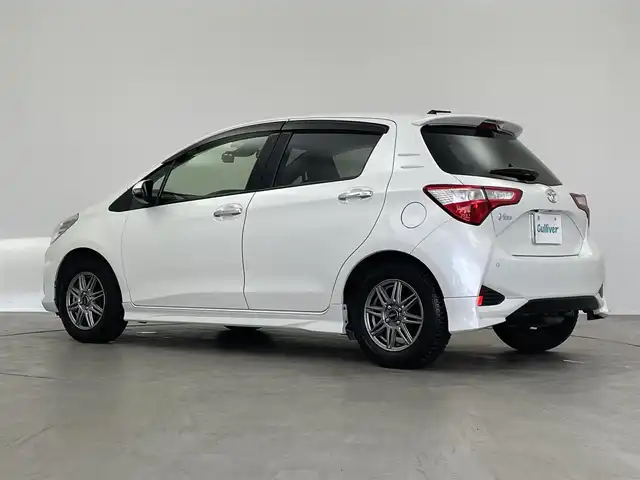 トヨタ ヴィッツ F セーフティーエディションⅢ 埼玉県 2019(平31)年 7.2万km ホワイトパールクリスタルシャイン 社外7インチナビ（AVIC-CZ700）/フルセグTV/バックカメラ/ビルトインETC/電動格納ミラー/アイドリングストップ/オートライト/オートハイビーム/ドラレコ前後/LEDヘッドライト/LEDフォグランプ/取扱説明書/記録簿/スペアキー