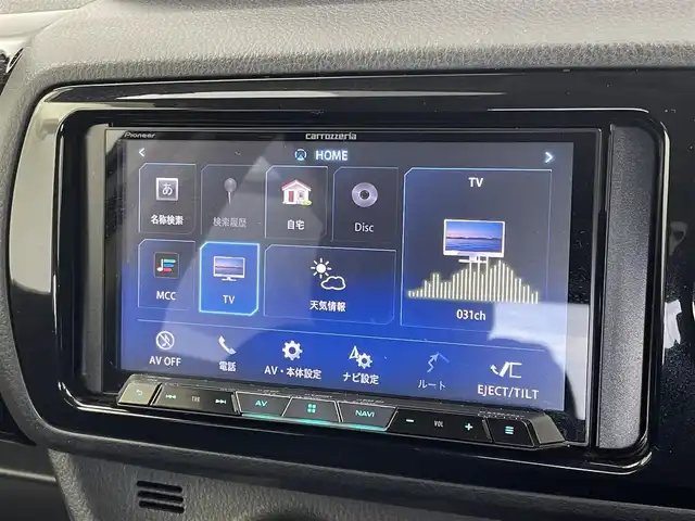 トヨタ ヴィッツ F セーフティーエディションⅢ 埼玉県 2019(平31)年 7.2万km ホワイトパールクリスタルシャイン 社外7インチナビ（AVIC-CZ700）/フルセグTV/バックカメラ/ビルトインETC/電動格納ミラー/アイドリングストップ/オートライト/オートハイビーム/ドラレコ前後/LEDヘッドライト/LEDフォグランプ/取扱説明書/記録簿/スペアキー