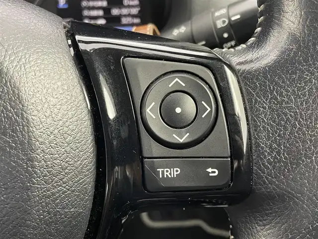 トヨタ ヴィッツ F セーフティーエディションⅢ 埼玉県 2019(平31)年 7.2万km ホワイトパールクリスタルシャイン 社外7インチナビ（AVIC-CZ700）/フルセグTV/バックカメラ/ビルトインETC/電動格納ミラー/アイドリングストップ/オートライト/オートハイビーム/ドラレコ前後/LEDヘッドライト/LEDフォグランプ/取扱説明書/記録簿/スペアキー