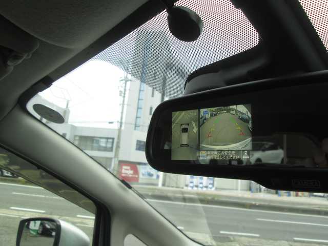 日産 ノート XVセレ +セーフ 広島県 2014(平26)年 8万km ブリリアントシルバー 純正メモリーナビ/エマージェンシーブレーキ/アラウンドビューモニター/コーナーセンサー/スマートキー
