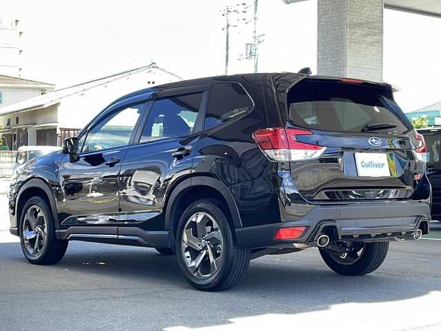 スバル フォレスター STIスポーツ 愛媛県 2023(令5)年 1.7万km クリスタルブラックシリカ ワンオーナー/ダイアトーンサウンドナビ/・Bluetooth/フルセグ/バック・フロント・サイドカメラ/ETC/デジタルインナーミラー/レザーシート/D/Nシートヒーター/D/Nパワーシート/Dメモリーシート/ステアリングスイッチ/ステアリングヒーター/パワーバックドア/アイサイト/レーダークルーズコントロール/パドルシフト/スマートキー/プッシュスタート///