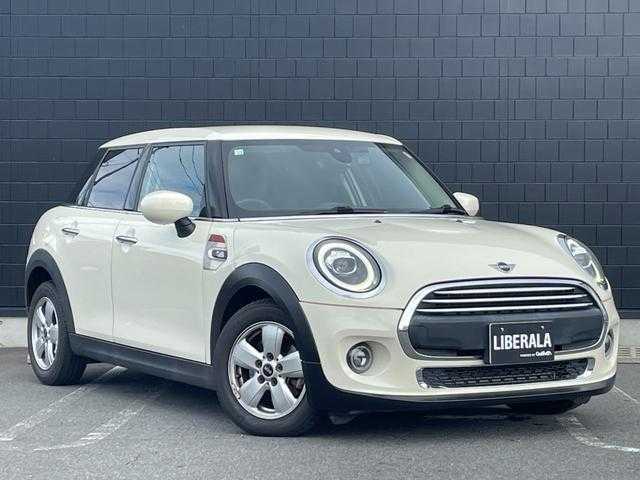 ＭＩＮＩ ミニ ヴィクトリア 埼玉県 2020(令2)年 4.3万km ペッパー・ホワイト 純正HDDナビ/(Bluetooth/USB)/バックカメラ　/インテリジェントセーフティー/純正１５インチアルミホイール/純正ドライブレコーダー/ＬＥＤヘッドライト/ＥＴＣ