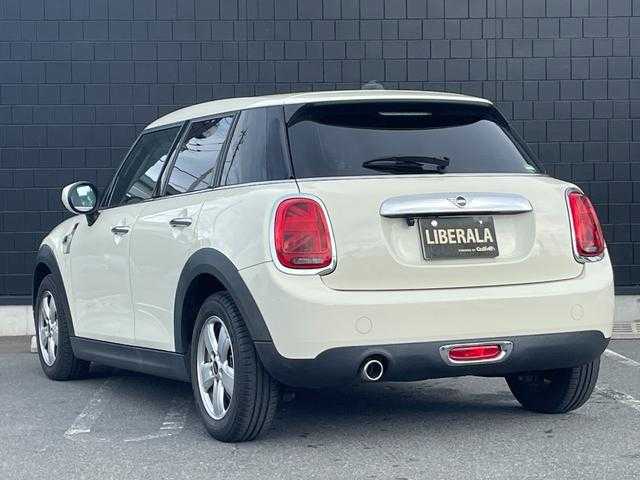 ＭＩＮＩ ミニ ヴィクトリア 埼玉県 2020(令2)年 4.3万km ペッパー・ホワイト 純正HDDナビ/(Bluetooth/USB)/バックカメラ　/インテリジェントセーフティー/純正１５インチアルミホイール/純正ドライブレコーダー/ＬＥＤヘッドライト/ＥＴＣ