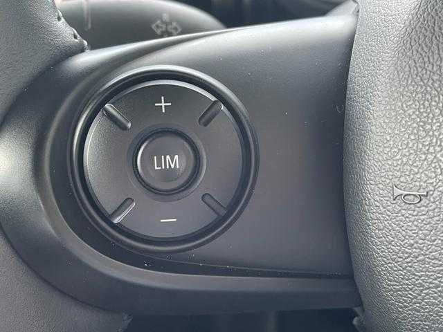 ＭＩＮＩ ミニ ヴィクトリア 埼玉県 2020(令2)年 4.3万km ペッパー・ホワイト 純正HDDナビ/(Bluetooth/USB)/バックカメラ　/インテリジェントセーフティー/純正１５インチアルミホイール/純正ドライブレコーダー/ＬＥＤヘッドライト/ＥＴＣ