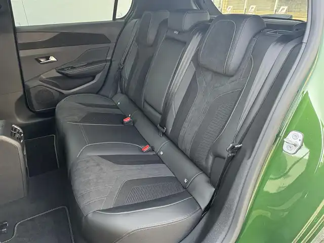 プジョー ３０８ GTハイブリッド 三重県 2022(令4)年 1.4万km 緑 ♪ワンオーナー /♪走行13504km/ターボ/充電ケーブル有/アクティブセーフティブレーキ/レーンキープアシスト/リアクロストラフィックアラート/インテリジェントハイビーム/レーダークルーズコントロール/コーナーセンサー/ハーフレザーシート/前席シートヒーター/D席メモリ付パワーシート /スマートキー×2/プッシュスタート/純正ナビ/・USB/・Bluetoothオーディオ/・Apple Car Play/・Android Auto/・バック/サイド/カーテンエアバック/・360°カメラ/ワイヤレス充電/純正18インチAW/LEDヘッドライト/リアフォグライト/オートライト/オートワイパー/ウィンカーミラー/オートリトラクタブルミラー/革巻ステアリング/ステアリングスイッチ/パドルシフト/プライバシーガラス/フロアマット/ETC/サイド/カーテンエアバック