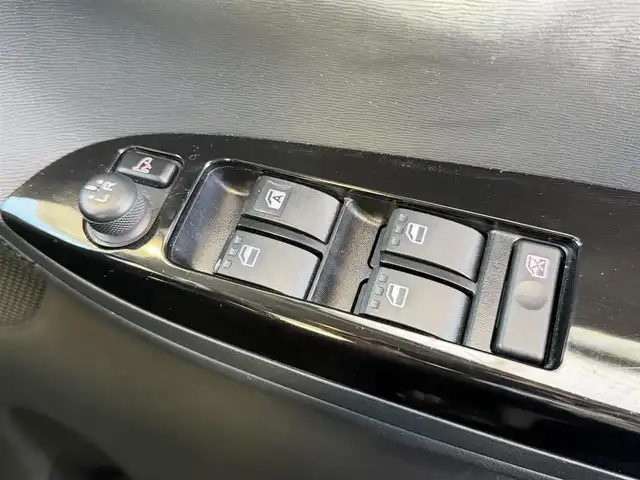 ダイハツ タント カスタム RS スマートセレ SA 兵庫県 2014(平26)年 7.9万km パールホワイトⅢ 社外メモリーナビ/（CD/DVD/BT/フルセグTV）/バックカメラ/両側パワースライド/社外アルミホイール付きスタッドレスタイヤ積み込み/ETC/LEDヘッドライト/AUTOライト/スマートキー/保証書/取扱説明書