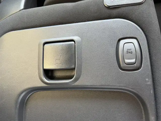 ダイハツ タント カスタム RS スマートセレ SA 兵庫県 2014(平26)年 7.9万km パールホワイトⅢ 社外メモリーナビ/（CD/DVD/BT/フルセグTV）/バックカメラ/両側パワースライド/社外アルミホイール付きスタッドレスタイヤ積み込み/ETC/LEDヘッドライト/AUTOライト/スマートキー/保証書/取扱説明書