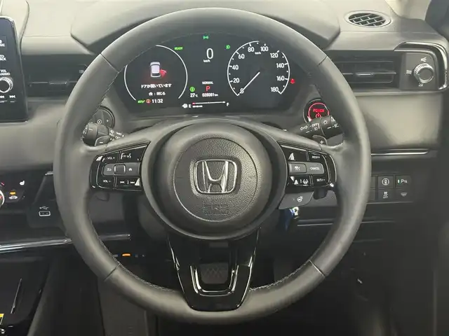 ホンダ ヴェゼル ハイブリッド e:HEV Z 愛知県 2024(令6)年 2.8万km クリスタルブラックパール 純正ナビ/バックモニター/フルセグTV/Bluetooth接続/OPグリル/前席シートヒーター/ハンドルヒーター/ETC 2.0/オートクルーズコントロール/コーナーセンサー/誤発進抑制機能/ブラインドスポットモニター/バックモニター/アダプティブクルーズコントロール/ワイヤレス充電/電動パーキングブレーキ/オートホールド/BSM (ブラインドスポットモニター)/カーテンエアバック/サイドエアバック/パドルシフト/トノカバー