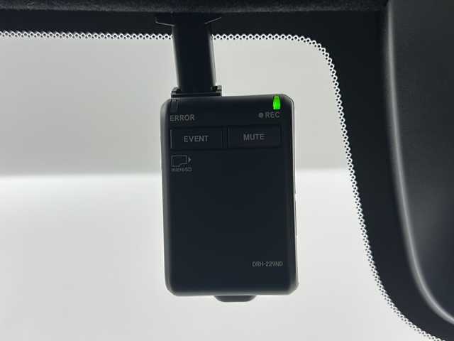 ホンダ ステップワゴン スパーダ 埼玉県 2024(令6)年 1.4万km クリスタルブラックパール 純正11.4インチナビ(LXM-247FLi)/・CD/DVD/Bluetooth/HDMI/フルセグTV/Musicrack/純正15.6インチリアモニター(VM-231FE)/マルチビューカメラ/両側電動スライドドア/ホンダセンシング/・衝突軽減システム/・誤発進抑制機能/・後方誤発進抑制機能/・アダプティブクルーズコントロール/・車線維持視線システム/・先行発進お知らせ機能/・ブラインドスポットインフォメーション/・標識認識機能/・オートハイブーム/前席シートヒーター/シートバックテーブル(運転席/助手席)/2列目キャプテンシート/電動パーキングブレーキ/ブレーキホールド/ステアリングスイッチ/パドルシフト/純正16インチアルミホイール/ETC/アイドリングストップ