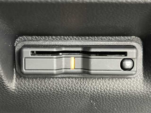 ホンダ ステップワゴン スパーダ 埼玉県 2024(令6)年 1.4万km クリスタルブラックパール 純正11.4インチナビ(LXM-247FLi)/・CD/DVD/Bluetooth/HDMI/フルセグTV/Musicrack/純正15.6インチリアモニター(VM-231FE)/マルチビューカメラ/両側電動スライドドア/ホンダセンシング/・衝突軽減システム/・誤発進抑制機能/・後方誤発進抑制機能/・アダプティブクルーズコントロール/・車線維持視線システム/・先行発進お知らせ機能/・ブラインドスポットインフォメーション/・標識認識機能/・オートハイブーム/前席シートヒーター/シートバックテーブル(運転席/助手席)/2列目キャプテンシート/電動パーキングブレーキ/ブレーキホールド/ステアリングスイッチ/パドルシフト/純正16インチアルミホイール/ETC/アイドリングストップ