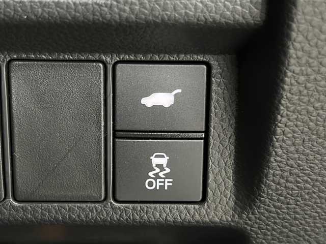 ホンダ ステップワゴン スパーダ 埼玉県 2024(令6)年 1.4万km クリスタルブラックパール 純正11.4インチナビ(LXM-247FLi)/・CD/DVD/Bluetooth/HDMI/フルセグTV/Musicrack/純正15.6インチリアモニター(VM-231FE)/マルチビューカメラ/両側電動スライドドア/ホンダセンシング/・衝突軽減システム/・誤発進抑制機能/・後方誤発進抑制機能/・アダプティブクルーズコントロール/・車線維持視線システム/・先行発進お知らせ機能/・ブラインドスポットインフォメーション/・標識認識機能/・オートハイブーム/前席シートヒーター/シートバックテーブル(運転席/助手席)/2列目キャプテンシート/電動パーキングブレーキ/ブレーキホールド/ステアリングスイッチ/パドルシフト/純正16インチアルミホイール/ETC/アイドリングストップ