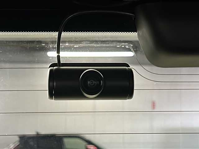 ホンダ ステップワゴン スパーダ 埼玉県 2024(令6)年 1.4万km クリスタルブラックパール 純正11.4インチナビ(LXM-247FLi)/・CD/DVD/Bluetooth/HDMI/フルセグTV/Musicrack/純正15.6インチリアモニター(VM-231FE)/マルチビューカメラ/両側電動スライドドア/ホンダセンシング/・衝突軽減システム/・誤発進抑制機能/・後方誤発進抑制機能/・アダプティブクルーズコントロール/・車線維持視線システム/・先行発進お知らせ機能/・ブラインドスポットインフォメーション/・標識認識機能/・オートハイブーム/前席シートヒーター/シートバックテーブル(運転席/助手席)/2列目キャプテンシート/電動パーキングブレーキ/ブレーキホールド/ステアリングスイッチ/パドルシフト/純正16インチアルミホイール/ETC/アイドリングストップ