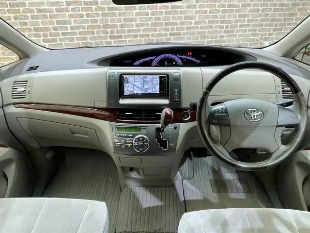 トヨタ エスティマ アエラス Gエディション 岩手県 2010(平22)年 13.2万km ホワイトパールクリスタルシャイン 両側パワースライドドア　/クルーズコントロール/リヤオートエアコン/寒冷地仕様/MTモード付AT/純正ナビ/バックカメラ/ETC/オートライト/HIDヘッドランプ/フォグランプ/オットマン/ウォークスルー/Bluetooth接続/純正フロアマット/社外１７インチアルミホイール