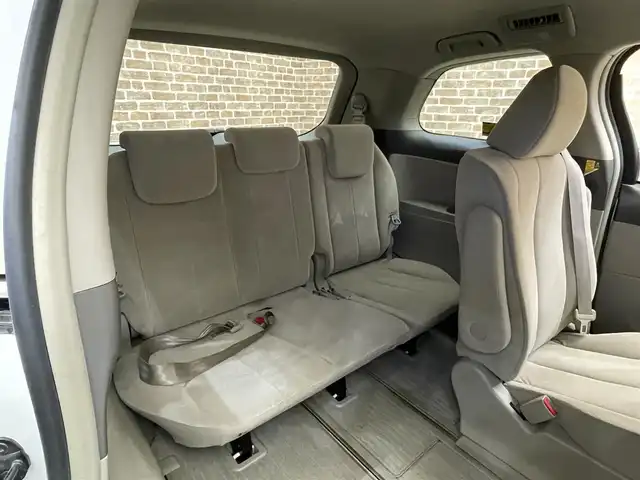 トヨタ エスティマ アエラス Gエディション 岩手県 2010(平22)年 13.2万km ホワイトパールクリスタルシャイン 両側パワースライドドア　/クルーズコントロール/リヤオートエアコン/寒冷地仕様/MTモード付AT/純正ナビ/バックカメラ/ETC/オートライト/HIDヘッドランプ/フォグランプ/オットマン/ウォークスルー/Bluetooth接続/純正フロアマット/社外１７インチアルミホイール