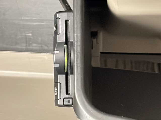 トヨタ ハイラックス サーフ SSR－G 栃木県 2008(平20)年 11.1万km ホワイトパールクリスタルシャイン 社外ナビ/（CD/DVD/AM/FM)/４WD/ETC/ドライブレコーダー/電動格納ミラー/純正アルミホイール/純正フロアマット/フォグライト/リモコンキー