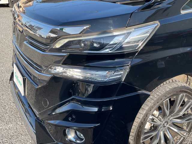 トヨタ ヴェルファイア ハイブリット V 埼玉県 2015(平27)年 13.2万km 黒 ・社外エアロ/・ワーク20インチアルミ/・純正ナビ　BT/TV/・後席モニター/・バック＆フロントカメラ/・ETC/・ドライブレコーダー/・電動パーキング/・両側パワースライドドア/・電動リアゲート/・ブレーキホールド/・ステアリングスイッチ/・レーダークルコン/・衝突軽減ブレーキ/・横滑り防止/・オットマン/・前席パワーシート/・シートメモリー/・純正フロアマット/・ドアバイザー/・ウッドコンビステアリング/・スマートキー×２/・プッシュスタート/・保証書/・取説