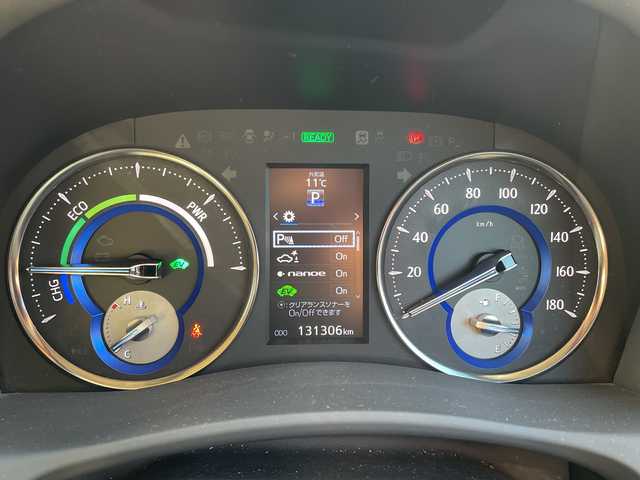 トヨタ ヴェルファイア ハイブリット V 埼玉県 2015(平27)年 13.2万km 黒 ・社外エアロ/・ワーク20インチアルミ/・純正ナビ　BT/TV/・後席モニター/・バック＆フロントカメラ/・ETC/・ドライブレコーダー/・電動パーキング/・両側パワースライドドア/・電動リアゲート/・ブレーキホールド/・ステアリングスイッチ/・レーダークルコン/・衝突軽減ブレーキ/・横滑り防止/・オットマン/・前席パワーシート/・シートメモリー/・純正フロアマット/・ドアバイザー/・ウッドコンビステアリング/・スマートキー×２/・プッシュスタート/・保証書/・取説