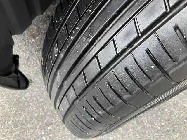 日産 ノート XVセレ +セーフ 滋賀県 2015(平27)年 6.1万km ブリリアントホワイトパール 車検8年3月まで/エマージェンシブレーキ/踏み間違い衝突防止アシスト/車線逸脱警報/純正7インチナビ/Bluetooth、CD、DVD、ワンセグテレビ/アラウンドビューモニター/バックカメラ/フロント/バックソナー/LEDヘッドライト/純正フロアマット/ドアバイザー/プッシュスタート/スペアキー有り/取扱説明書/保証書