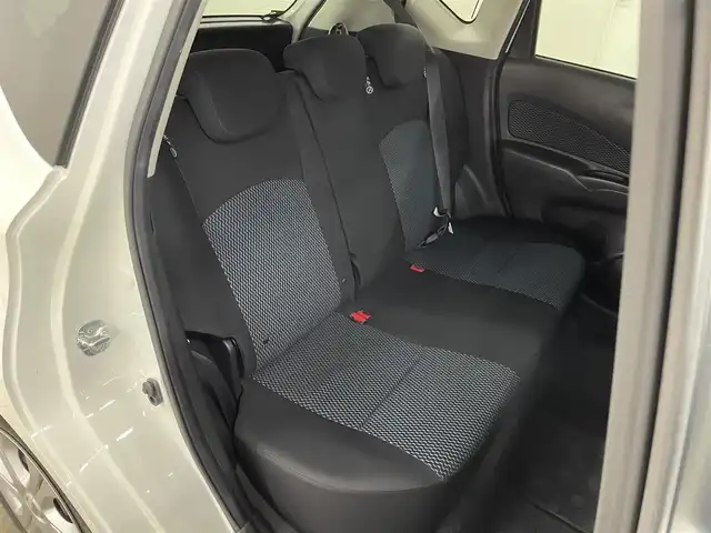 日産 ノート XVセレ +セーフ 長崎県 2015(平27)年 6.1万km ブリリアントホワイトパール 純正7インチナビ　（MC314D-W）/・フルセグTV　CD/DVD/SD/Bluetooth/バックカメラ/アラウンドビューモニター/コーナーセンサー/アイドリングストップ/プッシュスタート/エマージェンシブレーキ/踏み間違い衝突防止アシスト/車線逸脱警報/電動格納ミラー/純正フロアマット/取扱説明書/保証書