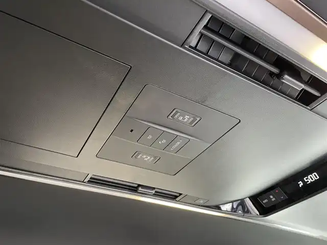 トヨタ アルファード Z 栃木県 2024(令6)年 1.3万km プラチナホワイトパールマイカ ワンオーナー/Toyota Safety Sense/・プリクラッシュセーフティ/・緊急時操舵支援(アクティブ操舵支援付)+フロントクロストラフィックアラート［FCTA］+レーンチェンジアラート［LCA］/・レーントレーシングアシスト［LTA］+レーンディパーチャーアラート［LDA］/・レーダークルーズコントロール(全車速追従機能付)/・アダプティブハイビームシステム［AHS］/・ロードサインアシスト［RSA］/・ドライバー緊急時対応システム/・プロアクティブドライビングアシスト［PDA］/・発進遅れ告知機能［TMN］/・ブラインドスポットモニター［BSM］+安心降車アシスト(ドアオープン制御付)+後方車両接近告知周辺車両接近時サポート(通報提案機能)+後方車両への接近警報+セカンダリーコリジョンブレーキ(停車中後突対応)/パノラミックビューモニター/14インチディスプレイオーディオ(コネクティッドナビ対応)/・地デジ(フルセグ)/・Bluetooth/・Apple Carplay/Android Auto/・USB/12.3インチTFTカラーメーター/ステアリングヒーター/快適温熱シート+ベンチレーション(フロント・セカンドシート)/エグゼクティブパワーシート(セカンドシート)