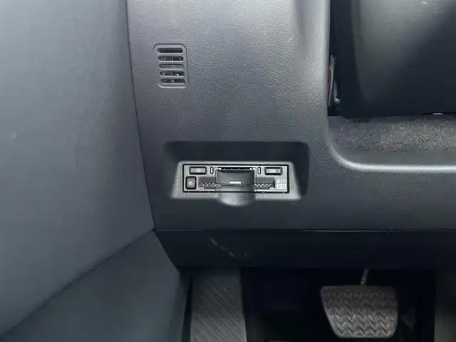 トヨタ アルファード Z 栃木県 2024(令6)年 1.3万km プラチナホワイトパールマイカ ワンオーナー/Toyota Safety Sense/・プリクラッシュセーフティ/・緊急時操舵支援(アクティブ操舵支援付)+フロントクロストラフィックアラート［FCTA］+レーンチェンジアラート［LCA］/・レーントレーシングアシスト［LTA］+レーンディパーチャーアラート［LDA］/・レーダークルーズコントロール(全車速追従機能付)/・アダプティブハイビームシステム［AHS］/・ロードサインアシスト［RSA］/・ドライバー緊急時対応システム/・プロアクティブドライビングアシスト［PDA］/・発進遅れ告知機能［TMN］/・ブラインドスポットモニター［BSM］+安心降車アシスト(ドアオープン制御付)+後方車両接近告知周辺車両接近時サポート(通報提案機能)+後方車両への接近警報+セカンダリーコリジョンブレーキ(停車中後突対応)/パノラミックビューモニター/14インチディスプレイオーディオ(コネクティッドナビ対応)/・地デジ(フルセグ)/・Bluetooth/・Apple Carplay/Android Auto/・USB/12.3インチTFTカラーメーター/ステアリングヒーター/快適温熱シート+ベンチレーション(フロント・セカンドシート)/エグゼクティブパワーシート(セカンドシート)