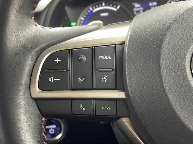 レクサス ＲＸ 450h バージョンL 兵庫県 2022(令4)年 2.6万km ソニッククォーツ ・純正メモリナビ/・CD/DVD/BT/AUX/SD/USB/・フルセグTV/・レーダークルーズコントロール/・パドルシフト/・BSM/・HUD/・電動パーキングブレーキ/・ブレーキホールド/・ビルトインETC2.0/・VSC/・LTA/・先行車発進告知機能/・アラウンドビューモニター/・４眼LEDヘッドライト/・オートマチックハイビーム/・オートライト/・１００V電源/・パワーバックドア/・ステアリングヒーター/・メモリーシート（運転席＋助手席）/・全席パワーシート/・全席シートヒーター/・シートベンチレーション（運転席＋助手席）/・ドライブレコーダー（前＋車室内）/・スカイルーフ/・ムーンルーフ/・レザーシート/・コンビステアリング/・純正エアロ/・スマートキー/・プッシュスタート/・純正アルミホイール/・純正フロアマット