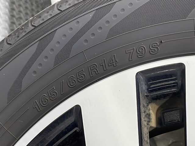トヨタ ルーミー カスタムG 広島県 2020(令2)年 3.9万km パールホワイトⅢ 禁煙/純正ナビ/バックカメラ/両側パワースライドドア/クルーズコントロール/衝突軽減ブレーキ/車線逸脱警報/オートマチックハイビーム/コーナーセンサー/純正１４インチアルミホイール/LEDヘッドライト/スマートキー/スペアキー