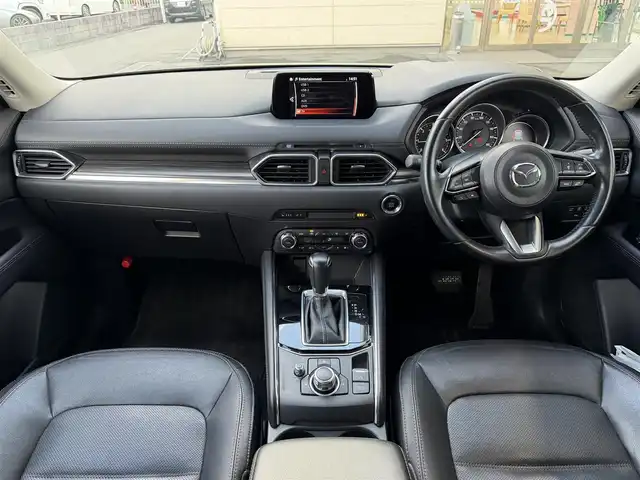 マツダ ＣＸ－５ XD Lパッケージ 兵庫県 2017(平29)年 5.9万km ジェットブラックマイカ 純正ナビ/（BT/フルセグTV）　/バックカメラ/サイドカメラ　/衝突被害軽減ブレーキ　/ブラインドスポットモニター　/シートヒーター　/ステアリングヒーター/クリアランスソナー/電動リアゲート　/パワーシート　/ＥＴＣ/スマートキー/スペアキー