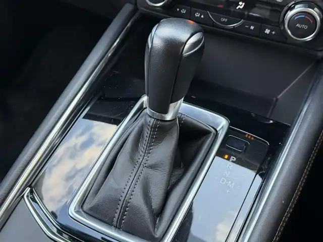 マツダ ＣＸ－５ XD Lパッケージ 兵庫県 2017(平29)年 5.9万km ジェットブラックマイカ 純正ナビ/（BT/フルセグTV）　/バックカメラ/サイドカメラ　/衝突被害軽減ブレーキ　/ブラインドスポットモニター　/シートヒーター　/ステアリングヒーター/クリアランスソナー/電動リアゲート　/パワーシート　/ＥＴＣ/スマートキー/スペアキー