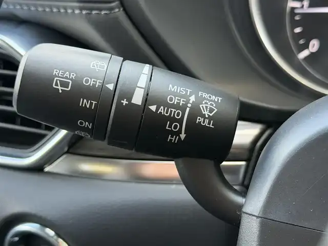 マツダ ＣＸ－５ XD Lパッケージ 兵庫県 2017(平29)年 5.9万km ジェットブラックマイカ 純正ナビ/（BT/フルセグTV）　/バックカメラ/サイドカメラ　/衝突被害軽減ブレーキ　/ブラインドスポットモニター　/シートヒーター　/ステアリングヒーター/クリアランスソナー/電動リアゲート　/パワーシート　/ＥＴＣ/スマートキー/スペアキー