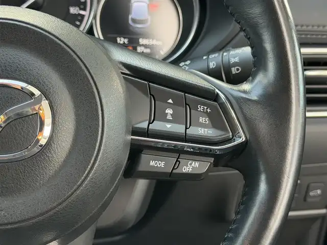 マツダ ＣＸ－５ XD Lパッケージ 兵庫県 2017(平29)年 5.9万km ジェットブラックマイカ 純正ナビ/（BT/フルセグTV）　/バックカメラ/サイドカメラ　/衝突被害軽減ブレーキ　/ブラインドスポットモニター　/シートヒーター　/ステアリングヒーター/クリアランスソナー/電動リアゲート　/パワーシート　/ＥＴＣ/スマートキー/スペアキー