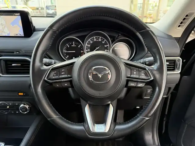 マツダ ＣＸ－５ XD Lパッケージ 兵庫県 2017(平29)年 5.9万km ジェットブラックマイカ 純正ナビ/（BT/フルセグTV）　/バックカメラ/サイドカメラ　/衝突被害軽減ブレーキ　/ブラインドスポットモニター　/シートヒーター　/ステアリングヒーター/クリアランスソナー/電動リアゲート　/パワーシート　/ＥＴＣ/スマートキー/スペアキー