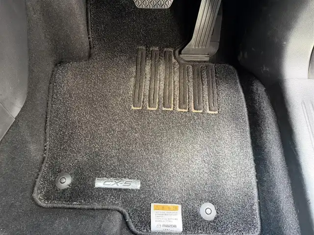 マツダ ＣＸ－５ XD Lパッケージ 兵庫県 2017(平29)年 5.9万km ジェットブラックマイカ 純正ナビ/（BT/フルセグTV）　/バックカメラ/サイドカメラ　/衝突被害軽減ブレーキ　/ブラインドスポットモニター　/シートヒーター　/ステアリングヒーター/クリアランスソナー/電動リアゲート　/パワーシート　/ＥＴＣ/スマートキー/スペアキー