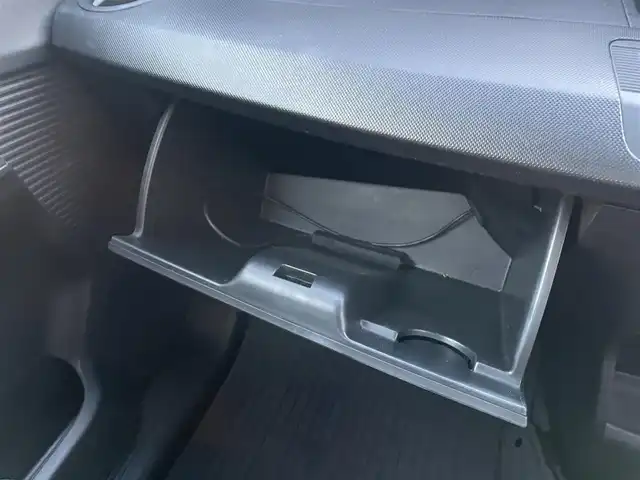 ホンダ フリード Gエアロ 千葉県 2014(平26)年 13.2万km スーパープラチナメタリック ユーザー買取車両/純正メモリナビ(VXM-145VFi)/・フルセグ/BT/DVD/CD/バックカメラ/ステアリングスイッチ/ETC/両側パワースライドドア/HIDヘッドライト/スマートキー/純正フロアマット/電動格納ミラー/純正15インチAW