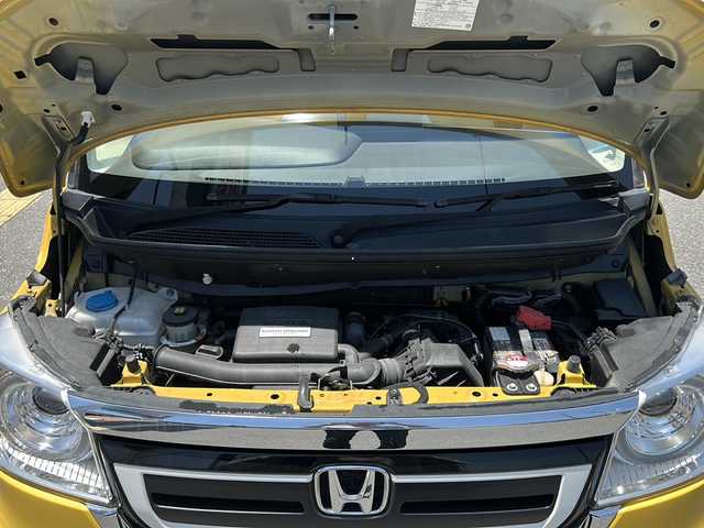 ホンダ Ｎ ＢＯＸ G L ホンダセンシング 大阪府 2017(平29)年 4.6万km プレミアムイエローパールⅡ 禁煙車/純正ナビVXM-185FI/   フルセグＴＶ ＤＶＤ再生 Ｂｌｕｅｔｏｏｔｈ USB/バックカメラ/ビルドインＥＴＣ/クルーズコントロール/両側パワースライドドア/LEDヘッドライト/オートライト/純正フロアマット/プッシュスタート/電動格納ミラー/ウインカーミラー/パワーステアリング/パワーウインドウ