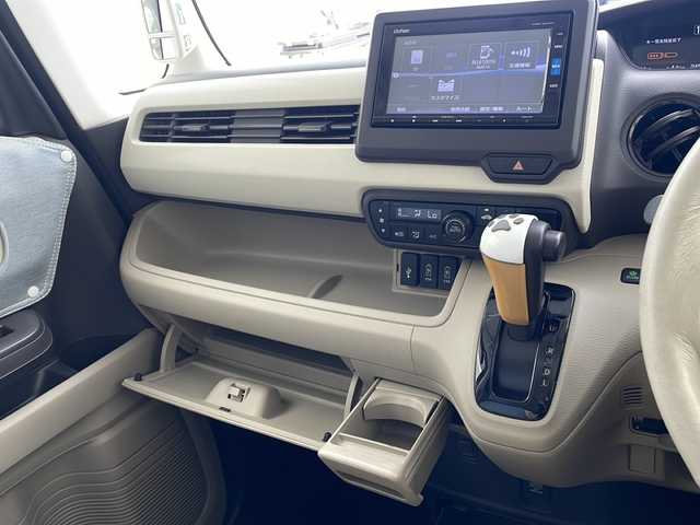 ホンダ Ｎ ＢＯＸ G L ホンダセンシング 大阪府 2017(平29)年 4.6万km プレミアムイエローパールⅡ 禁煙車/純正ナビVXM-185FI/   フルセグＴＶ ＤＶＤ再生 Ｂｌｕｅｔｏｏｔｈ USB/バックカメラ/ビルドインＥＴＣ/クルーズコントロール/両側パワースライドドア/LEDヘッドライト/オートライト/純正フロアマット/プッシュスタート/電動格納ミラー/ウインカーミラー/パワーステアリング/パワーウインドウ
