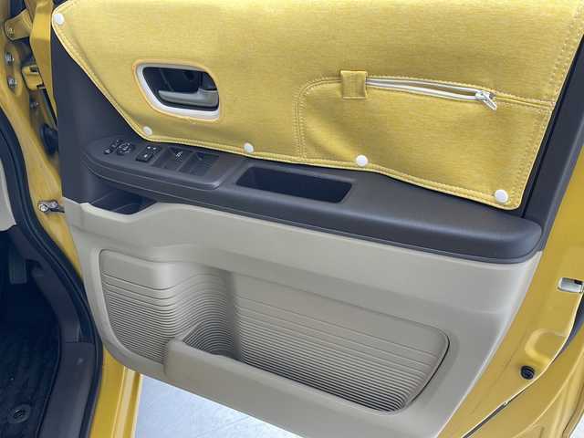 ホンダ Ｎ ＢＯＸ G L ホンダセンシング 大阪府 2017(平29)年 4.6万km プレミアムイエローパールⅡ 禁煙車/純正ナビVXM-185FI/   フルセグＴＶ ＤＶＤ再生 Ｂｌｕｅｔｏｏｔｈ USB/バックカメラ/ビルドインＥＴＣ/クルーズコントロール/両側パワースライドドア/LEDヘッドライト/オートライト/純正フロアマット/プッシュスタート/電動格納ミラー/ウインカーミラー/パワーステアリング/パワーウインドウ