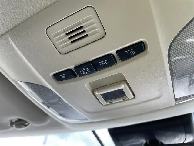 トヨタ カローラツーリング ハイブリッド S 石川県 2020(令2)年 9.8万km ホワイトパールクリスタルシャイン 4WD/トヨタセーフティセンス/純正ディスプレイオーディオ/ナビ/バックカメラ/LEDヘッドライト/ETC/ドライブレコーダー/レーダークルーズ/純正アルミホイール/スマートキー/プッシュスタート