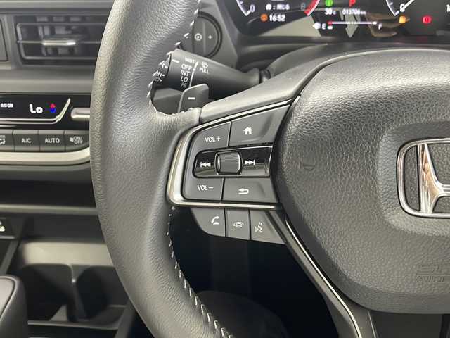 ホンダ ＷＲ－Ｖ Z 栃木県 2024(令6)年 1.3万km メテオロイドグレーメタリック ワンオーナー/Gathers9インチナビ/　フルセグTV/BT/ＡｐｐｌｅＣａｒＰｌａｙ/　ＡｎｄｏｒｏｉｄＡｕｔｏ/USB/純正前後ドライブレコーダー/ホンダセンシング/・衝突軽減ブレーキ（CMBS）/・先行車発進お知らせ機能/・歩行者事故低減ステアリング/・路外逸脱抑制機能/・標識認識機能/・アダプティブクルーズコントロール（ACC）/・車線維持支援システム（LKAS）/・誤発進抑制機能/・後方誤発進抑制機能/・パーキングセンサーシステム/バックカメラ/AUTOライト/純正フロアマット