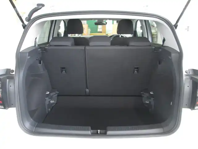 フォルクスワーゲン ＶＷ Ｔ－クロス TSI アクティブ 千葉県 2022(令4)年 1.4万km 白 純正メモリーナビ/バックカメラ/アダプティブクルーズコントロール/パークディスタンスコントロール/ブラインドスポットモニター/パークアシスト/レーンアシスト/前後ドライブレコーダー/ウインカードアミラー/ステアリングシフト/ルーフレール/LEDヘッドライト/フォグランプ/オートライト/スマートキー/ETC2.0