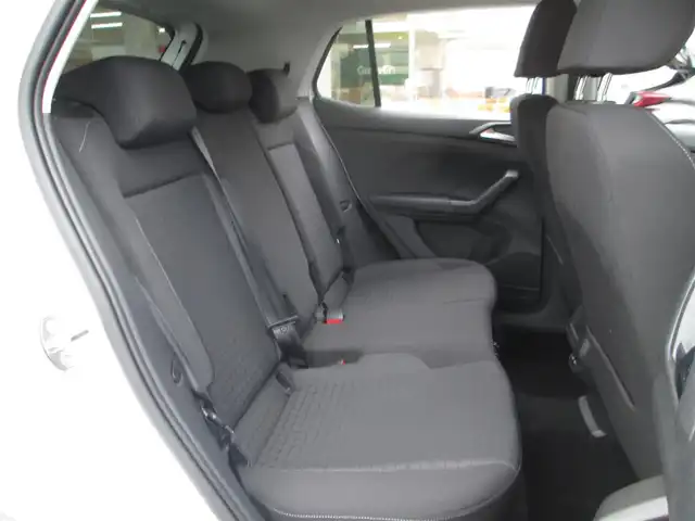 フォルクスワーゲン ＶＷ Ｔ－クロス TSI アクティブ 千葉県 2022(令4)年 1.4万km 白 純正メモリーナビ/バックカメラ/アダプティブクルーズコントロール/パークディスタンスコントロール/ブラインドスポットモニター/パークアシスト/レーンアシスト/前後ドライブレコーダー/ウインカードアミラー/ステアリングシフト/ルーフレール/LEDヘッドライト/フォグランプ/オートライト/スマートキー/ETC2.0