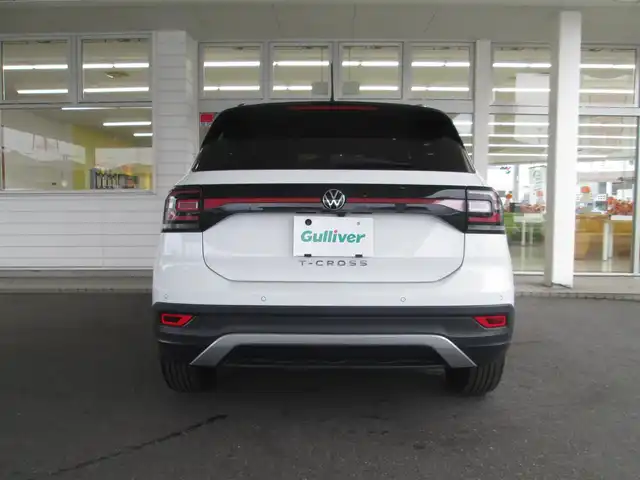 フォルクスワーゲン ＶＷ Ｔ－クロス TSI アクティブ 千葉県 2022(令4)年 1.4万km 白 純正メモリーナビ/バックカメラ/アダプティブクルーズコントロール/パークディスタンスコントロール/ブラインドスポットモニター/パークアシスト/レーンアシスト/前後ドライブレコーダー/ウインカードアミラー/ステアリングシフト/ルーフレール/LEDヘッドライト/フォグランプ/オートライト/スマートキー/ETC2.0
