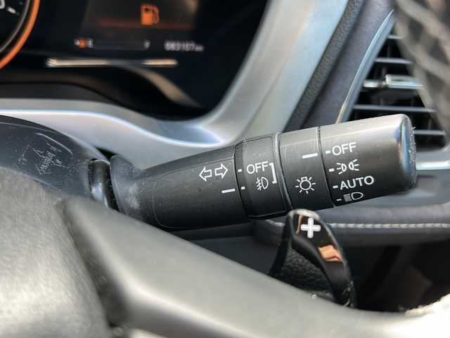 ホンダ ヴェゼル RS ホンダセンシング 岐阜県 2017(平29)年 8.3万km クリスタルブラックパール 登録時走行距離83017km/社外ＳＤナビ/バックモニター/フルセグテレビ/ドライブレコーダー/クルーズコントロール/純正１８インチアルミホイール/ＨＤＭＩ接続/レーダー/ビルトインＥＴＣ/プッシュスタート/スマートキー/禁煙車/LEDヘッドライト/フォグランプ/オートライト/ハーフレザーシート/レーンキープアシスト