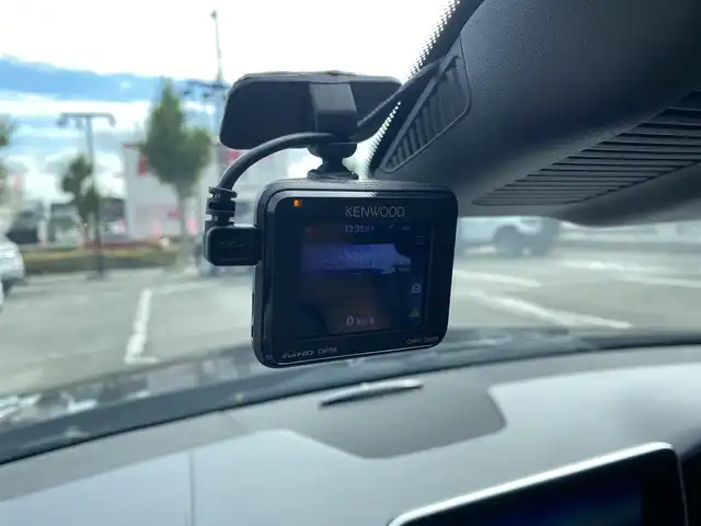 メルセデス・ベンツ ＣＬＳ２２０ｄ SブレイクAMGライン　 福岡県 2017(平29)年 2.5万km オブシディアンブラック ・サンルーフ/・アダプティブクルーズコントロール/・純正ナビ/BT/USB/・全方位カメラ/・黒革シート/シートヒーター/・ドライブレコーダー/・フルセグ/・ETC/・純正19AW/・LEDライト/・BLIS