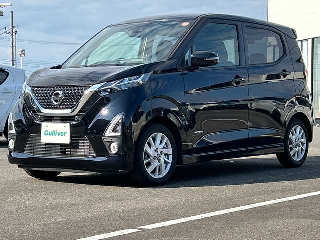 日産 デイズ HWS X プロパイロットED 佐賀県 2020(令2)年 2.6万km ブラック 純正9インチナビゲーション/アラウンドビューモニター/ETC/プロパイロット/ドライブレコーダー/エマージェンシーブレーキ/車線逸脱警報/コーナーセンサー前後/車線逸脱防止支援システム/純正14インチアルミホイール/LEDヘッドライト/フォグランプ