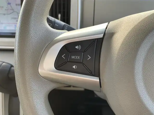 ダイハツ ムーヴ キャンバス X SA Ⅲ 埼玉県 2019(平31)年 3.8万km パールホワイトⅢ/ナチュラルベージュマイカメタリック 2トーン /ワンオーナー//純正メモリナビ//フルセグTV//バックカメラ//CD/DVD/Bluetooth//両側パワースライドドア//ETC//スマートキーx2//社外LEDヘッドランプ//ドライブレコーダー//衝突軽減ブレーキ//車線逸脱警報//Wエアバッグ//ABS//横滑り防止装置//アイドリングSTOP//ステアリングオーディオリモコン//オートライト//オートハイビーム//プライバシーガラス//ドアバイザー//新車時保証書//取扱説明書//ナビ取説